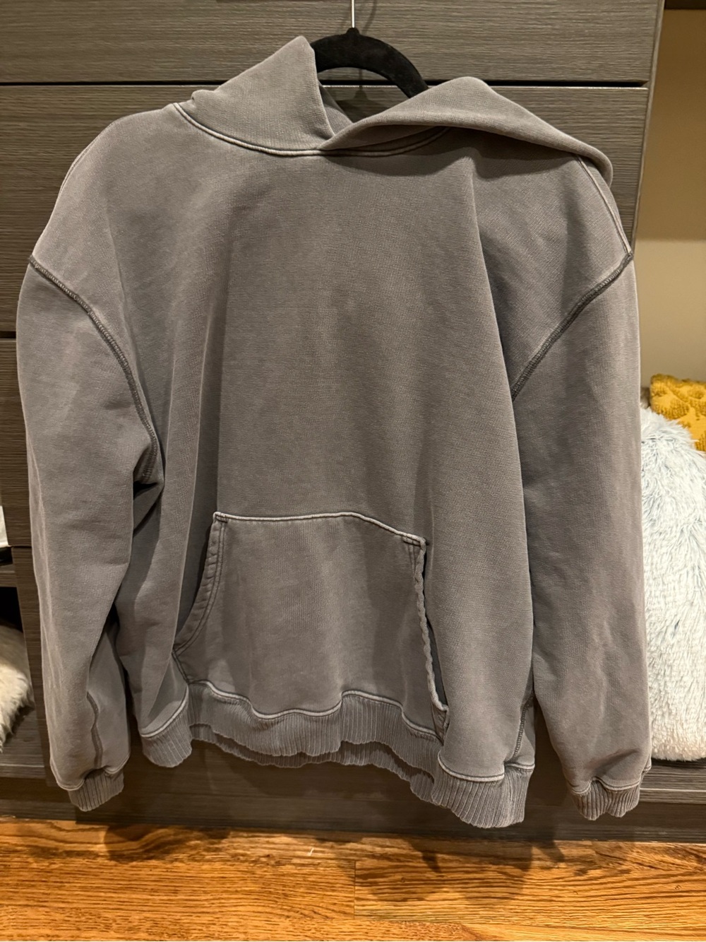 Elwood Washed Gray Pullover Hoodie with Pocket